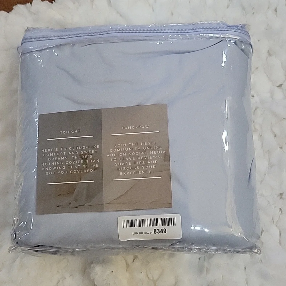 Nestl Ice Blue 3 pc Full duvet cover set double brushed 80x90 inches 2 shams New